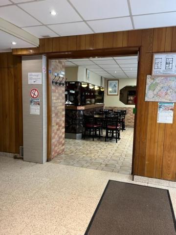Jarry Confort Hotel Parijs